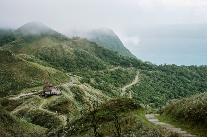 [亂拍照] 草嶺古道芒花季 (宜蘭大里-草嶺古道-埡口-桃源谷步道)