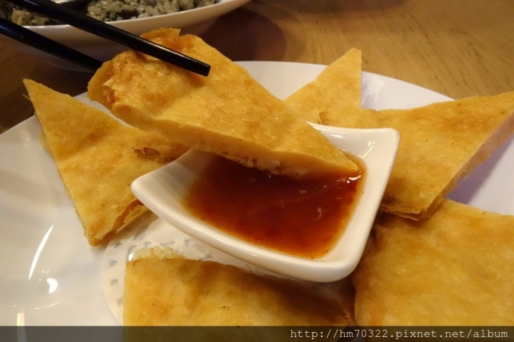 『桃園美食』- 桃園民有十二街．脈脈食舖 minemine restaurant / FB美食社團優惠 / 異國料理 / 全日供餐