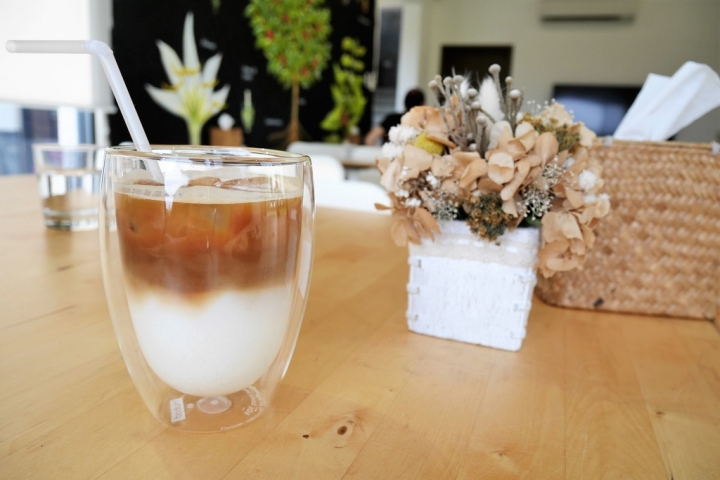 【新北淡水 | 咖啡廳】假日限定的別墅咖啡廳➣錘子咖啡Twi A Coffee Roasters
