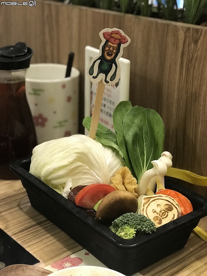 【機殼改裝】閃瞎你的眼，夜店改裝風格 LUXY 71