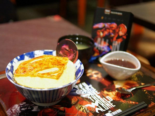 期間限定正義聯盟英雄聯名丼飯。地表最強。開丼。南紡購物中心｜南紡夢時代｜燒肉丼｜台南美食