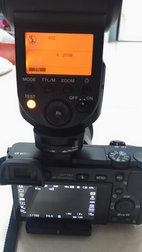 Sony f43M  我閃燈調到高速同步調回AUTO模式