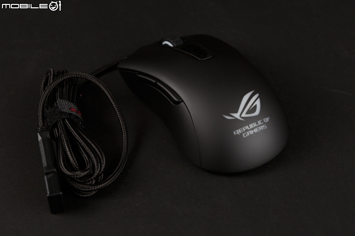 成熟電競之作 ASUS ROG G703 測試報告