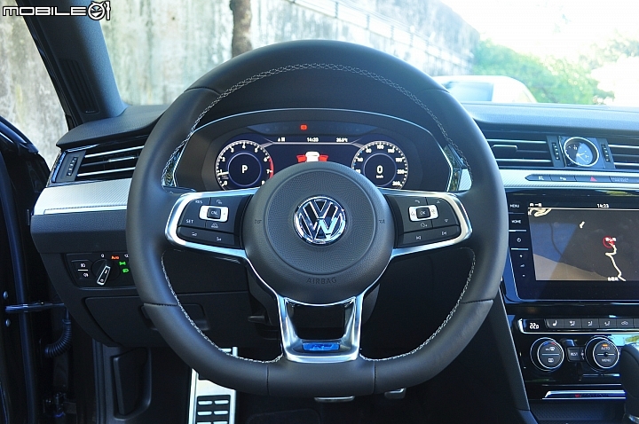 [AJ開箱]- 風雨過後，曙光乍現- Volkswagen  Passat  Variant  380TSI   R-Line  Performance