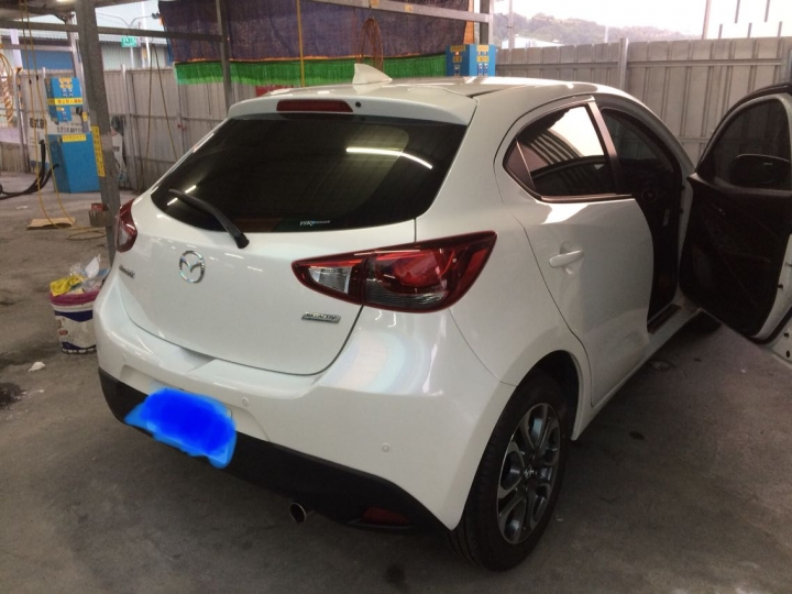 mazda2 不專業開箱
