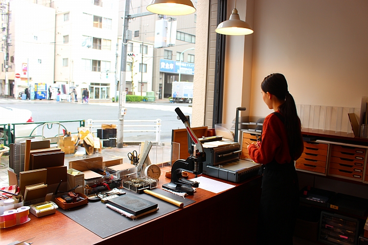 【東京‧藏前】來「Kakimori」製作自己專屬的筆記本！