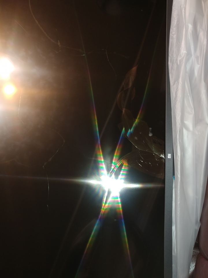 小米電視4A 65吋4K電視 小米雙11特價活動 集運回來破掉，有液晶維修商可以修的嗎?