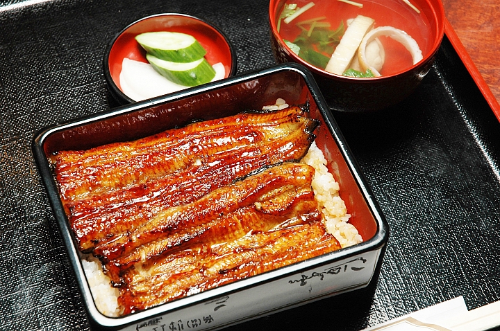 【千葉‧成田】在參拜後想去逛逛的老店「豐川本店&NAGOMI－米屋」
