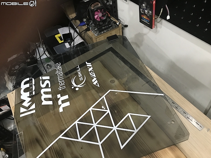 【機殼改裝】閃瞎你的眼，夜店改裝風格 LUXY 71