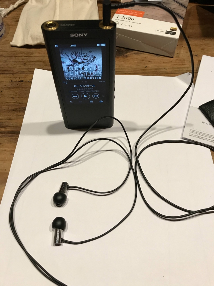 [開箱] Final E3000不專業開箱