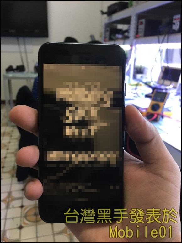 彎彎 iPhone 7 鬼知道它經歷了什麼維修...《圖多不喜勿入》