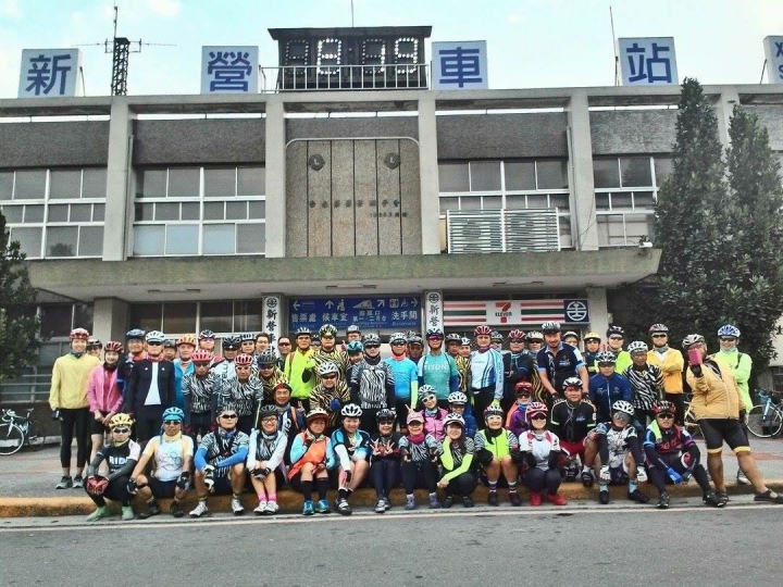 106/12/3 一日雙堂兩鐵［布袋高跟鞋教堂+北門水晶教堂］