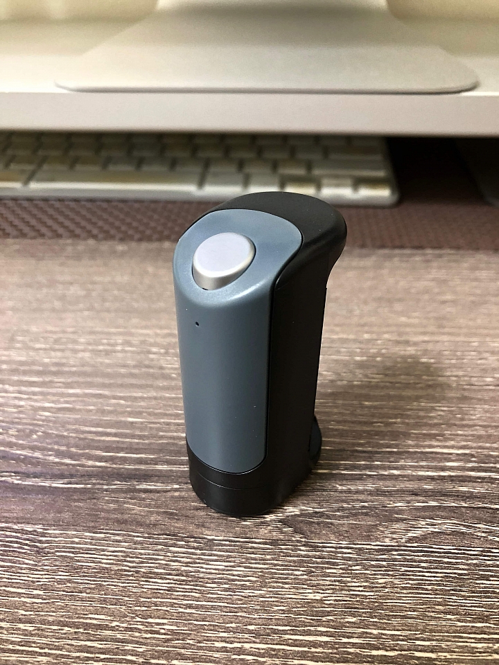 『小開箱分享』Just Mobile  ShutterGrip 手機拍照手把