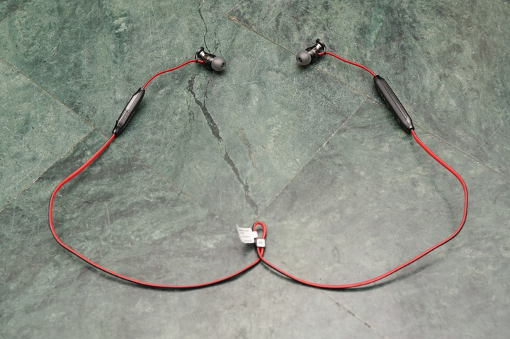 [ 開箱 ] Sennheiser MOMENTUM FREE In-Ear Wireless 藍芽耳機