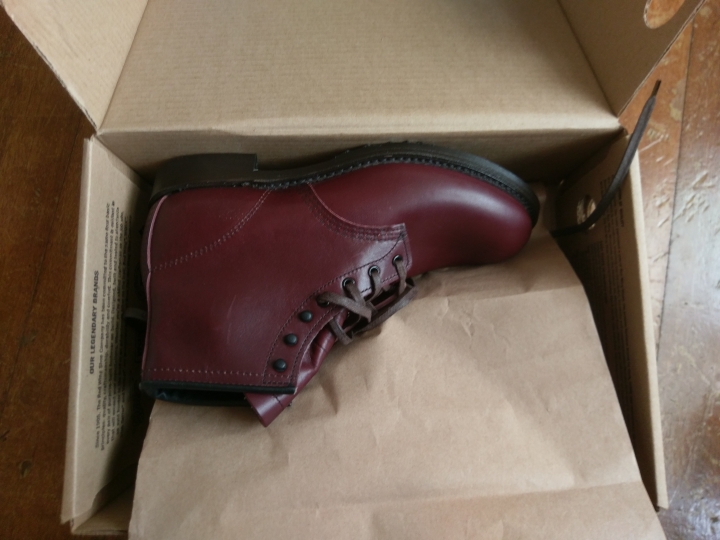 RED WING flat toe系列 9062酒紅色 開箱