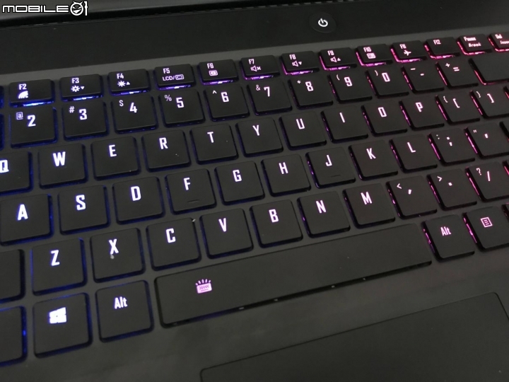 遊戲辦公一機搞定Gigabyte Aero 15X