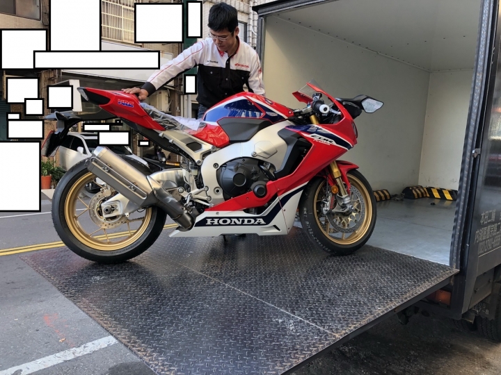 2017 CBR-1000RR SP 首拆及首駕
