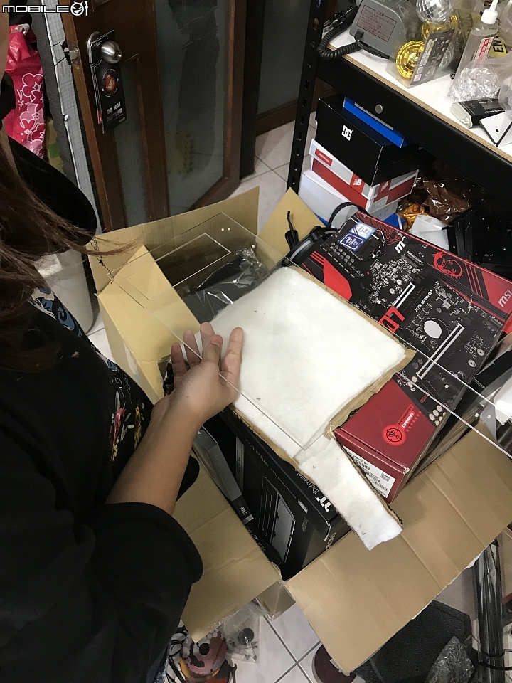 【機殼改裝】閃瞎你的眼，夜店改裝風格 LUXY 71