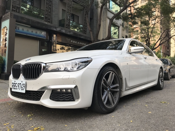 【美圖分享】700萬的G12 740Li Msport