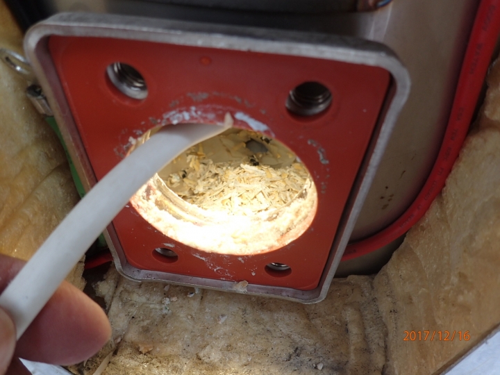 儲熱型電熱水器電熱棒DIY更換