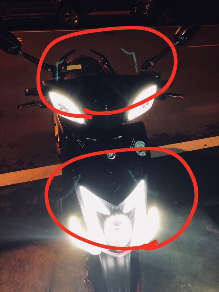 IphoneX拍照怪怪的