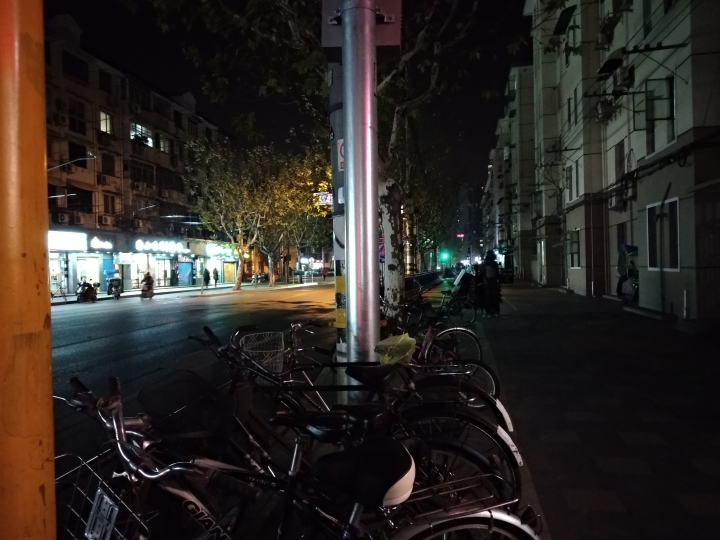 紅米 5 Plus 白天拍照