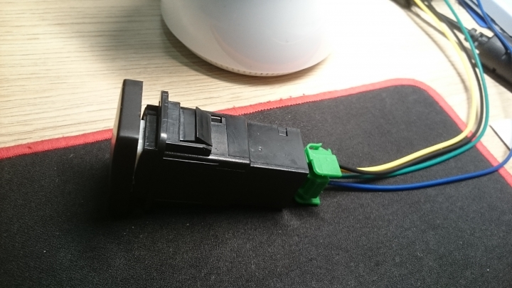 [Altis][10.5代] 內嵌式遙控器安裝簡介