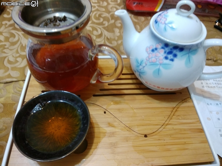 [開箱] 品嚐 湘益一品茯茶400g (金花茯茶)