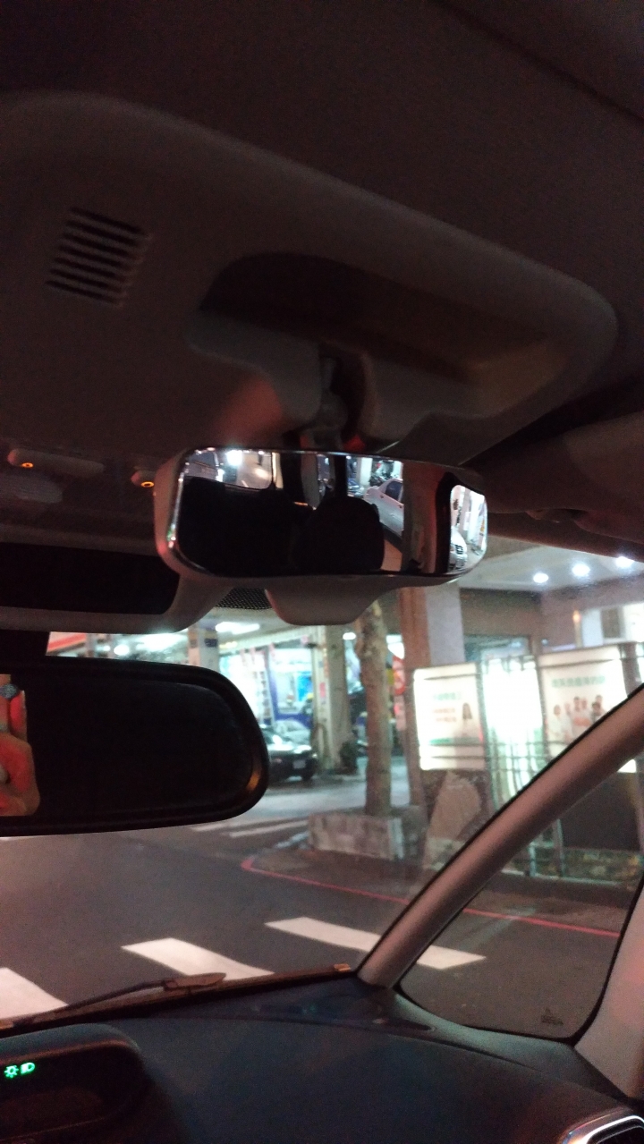 遲來的不專業開箱文~~CITROEN C3 Picasso~~