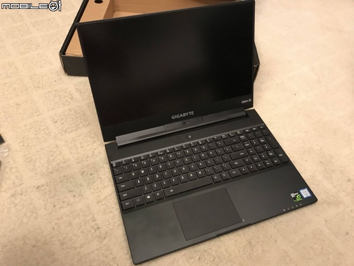 遊戲辦公一機搞定Gigabyte Aero 15X