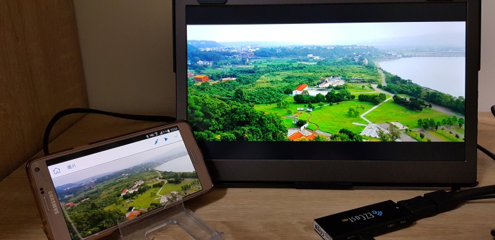 給奇Gechic On-lap 1305H 攜帶式螢幕多媒體測試 以及Samsung Note 8 Dex模式