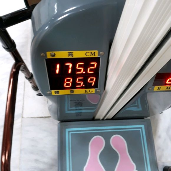 大家對外申報的身高..都是什麼時候測量的...聽說早晨還沒進行劇烈運動才是人體的真實身高