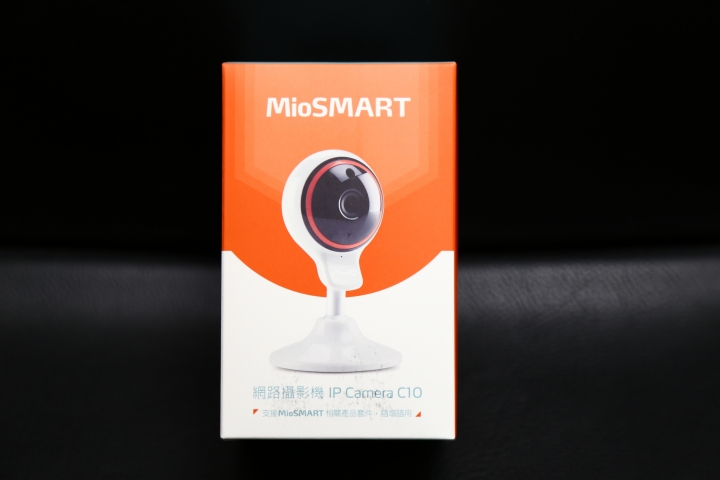 資訊展開跑: MIO 792D+A30雙鏡頭行車紀錄器優惠，再加送一堆贈品。