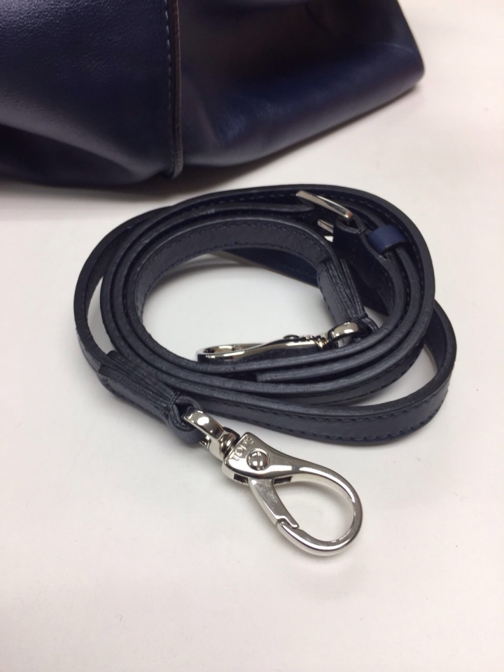 TOD'S 包詢問