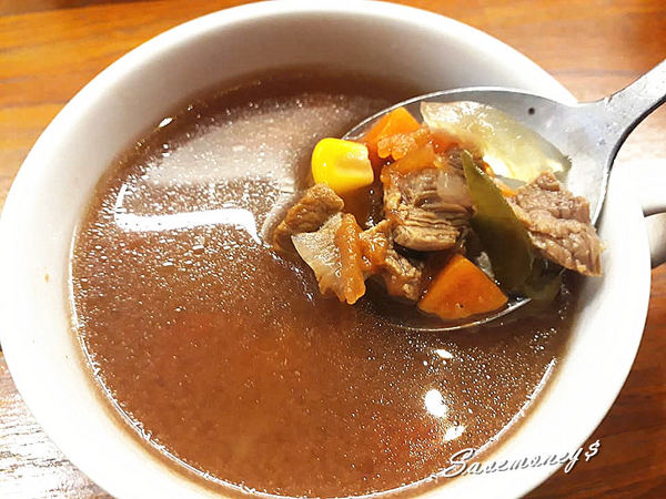 【桃園美食】牛仔好忙原塊牛排建國店,買一送一活動,12/1~12/31止