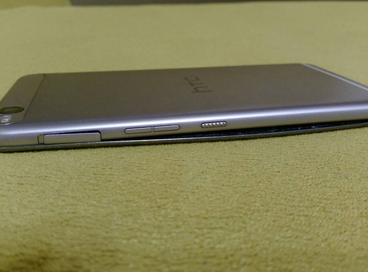 我的HTC X9一夜醒來竟然駝背了!! 還有救嗎?