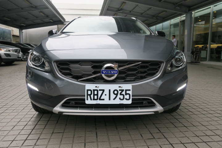 VOLVO 安全不分等級，試在必行之 跨界傳奇V60 Cross Country CSK不專業體驗分享 (圖多)