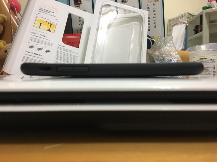 關於 犀牛盾 playproof 純色