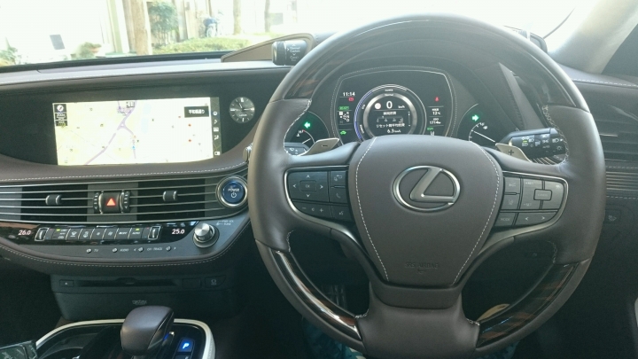 LS500h 簡單試乗感想