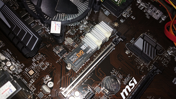 Samsung 960 EVO 250 GB m.2 nvme pcie ssd 散熱片 DIY  實作