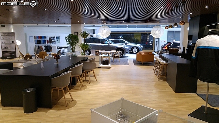 VOLVO V40 CC試駕體驗心得-VOLVO安全不分等級，試在必行試駕活動