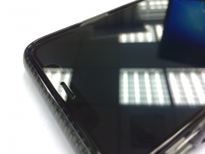 iPhone X 的保護貼