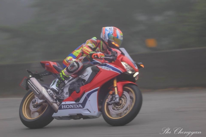 2017 CBR-1000RR SP 首拆及首駕