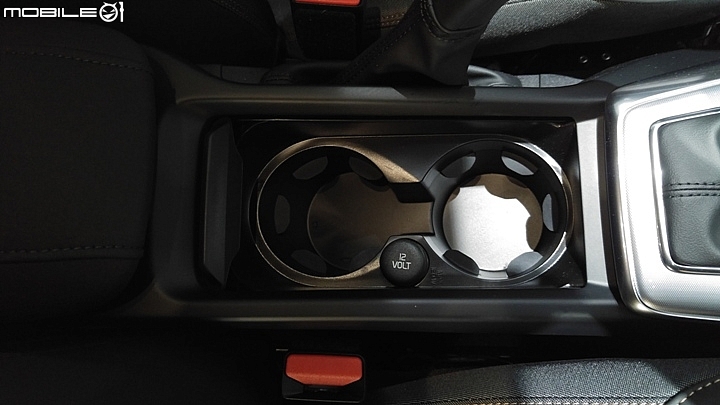 VOLVO V40 CC試駕體驗心得-VOLVO安全不分等級，試在必行試駕活動
