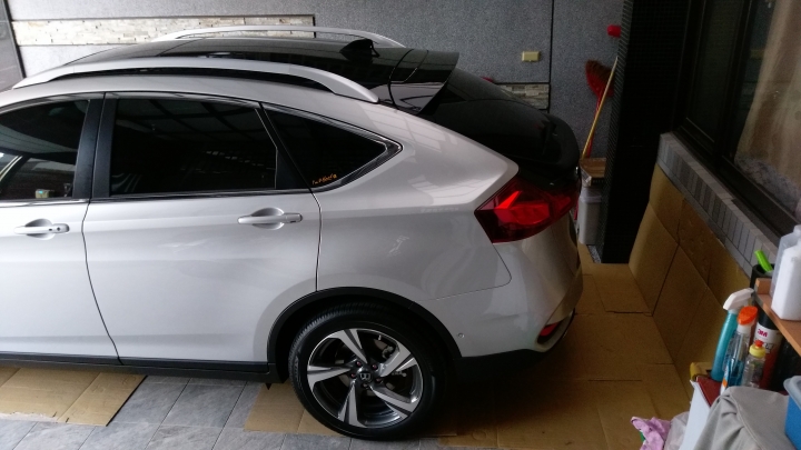 LUXGEN 納智捷 U6GT 帶你回家去