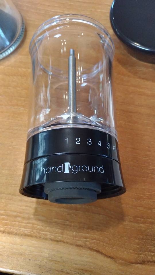 【美國 Handground】精準手搖磨豆機 -- 開箱