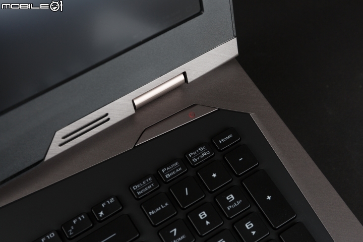 成熟電競之作 ASUS ROG G703 測試報告