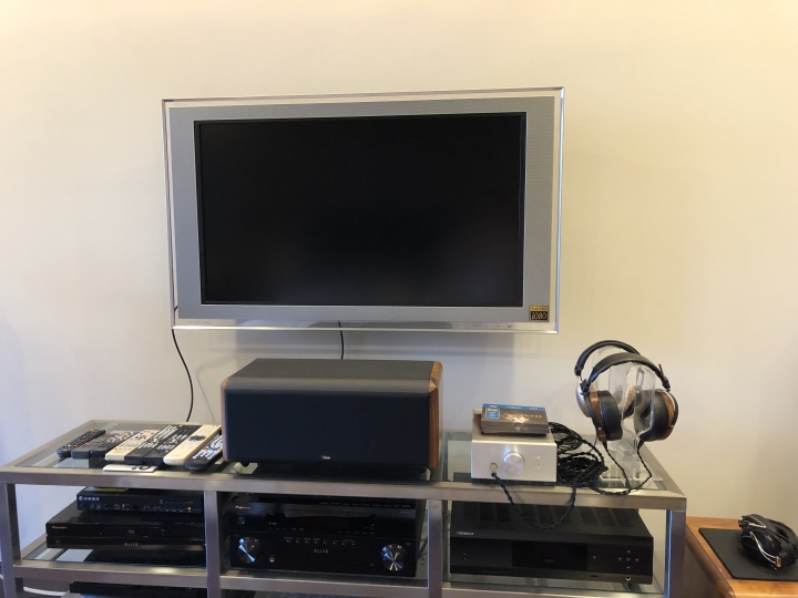 簡單開箱  Panasonic OLED TV TH-65EZ1000W
