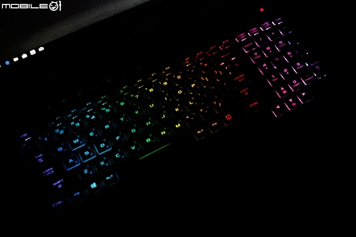 成熟電競之作 ASUS ROG G703 測試報告