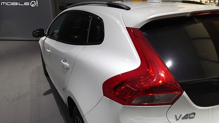 VOLVO V40 CC試駕體驗心得-VOLVO安全不分等級，試在必行試駕活動